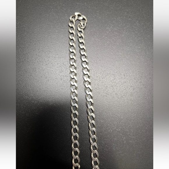 Italy 925 Sterling Silver 24” Link Chain - Picture 2 of 7